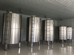 精品油车间